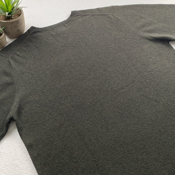 Eddie Bauer Stretch Lambswool Blend Knit Long Sleeve V Neck Pullover Sweater - Picture 4 of 14